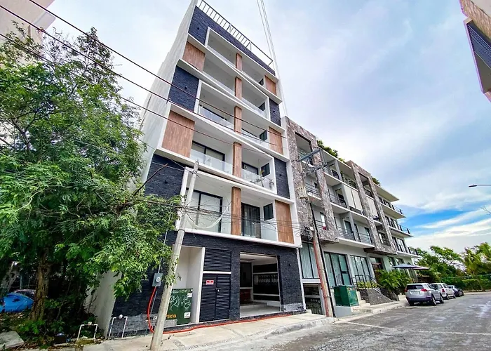 Xkaa - At 5th Ave With Pool Gym Steps To Apartamento